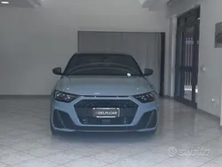 Grigio Usata 2023 Audi A1 S-Line Due volumi | 27.990 € (Buon prezzo)