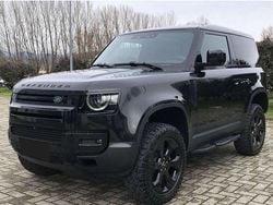 Nero Usata 2023 Land Rover Defender SE SUV | 61.400 € (Ottimo prezzo)