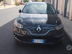 Nero Usata 2016 Renault Mégane GT Line GT-Line Tre volumi | 12.000 € (Buon prezzo)