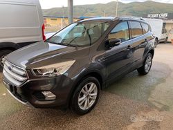 Grigio Usata 2019 Ford Kuga Business Edition SUV | 17.499 € (Ottimo prezzo)