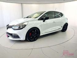 Vit Begagnad 2013 Renault Clio R.S. R.S. Halvkombi | 12.900 € (Marknadspris)