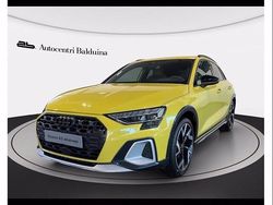 Giallo pitone metallizzato Usata 2025 Audi A3 Comfort | 43.900 € (Molto cara)