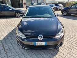 Nero Usata 2016 VW Golf VII LOUNGE Tre volumi | 12.800 € (Molto cara)