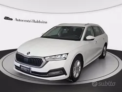 Bianco Usata 2024 Skoda Octavia Executive Station wagon | 26.900 € (Ottimo prezzo)