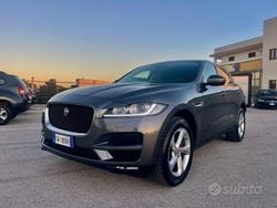 Grigio Usata 2019 Jaguar F-Pace SUV | 17.800 € (Buon prezzo)