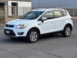 Bianco Usata 2010 Ford Kuga Titanium SUV | 5900 € (Buon prezzo)