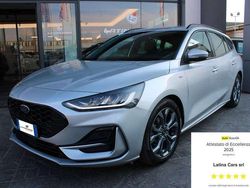 Grigio Usata 2023 Ford Focus ST-Line Station wagon | 16.990 € (Buon prezzo)