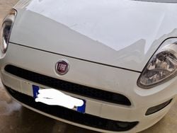 Bianco Usata 2014 Fiat Grande Punto Street Due volumi | 2900 € (Ottimo prezzo)