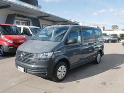 Grigio Usata 2023 VW Caravelle Trendline Monovolume | 34.000 € (Super prezzo)