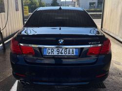Blu/azzurro Usata 2010 BMW 730 Tre volumi | 9299 € (Ottimo prezzo)