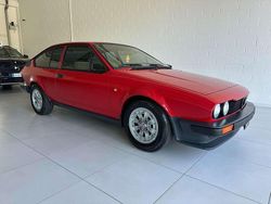 Rosso alfa Usata 1981 Alfa Romeo Alfetta Tre volumi | 20.900 €