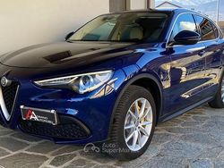 Blu Usata 2019 Alfa Romeo Stelvio Executive SUV | 24.800 € (Buon prezzo)