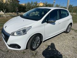 Bianco Usata 2018 Peugeot 208 Due volumi | 7500 €