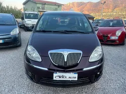 Viola Usata 2010 Lancia Musa Monovolume | 4600 € (Buon prezzo)