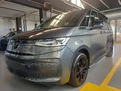 Grigio Usata 2023 VW Multivan Style | 56.900 € (Molto cara)