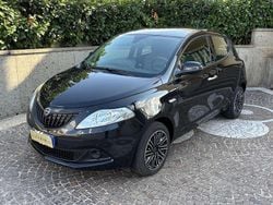 Nero Usata 2023 Lancia Ypsilon Gold Due volumi | 12.450 € (Buon prezzo)