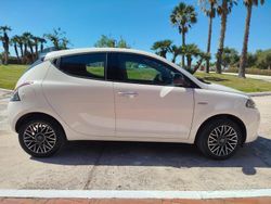 Bianco Usata 2024 Lancia Ypsilon Due volumi | 15.400 € (Molto cara)