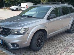 Grigio Usata 2015 Fiat Freemont Black Code SUV | 8000 € (Buon prezzo)