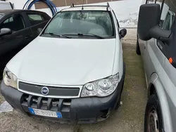 Bianco Usata 2006 Fiat Strada Pick-up | 5999 € (Buon prezzo)