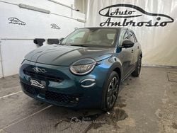 Blu/azzurro Usata 2025 Fiat 600 La Prima SUV | 22.890 €