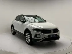 Pure white Nuova 2024 VW T-Roc Edition SUV | 27.500 € (Buon prezzo)