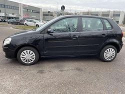 Nero Usata 2006 VW Polo Comfortline Tre volumi | 1800 € (Ottimo prezzo)