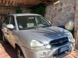 Usata 2005 Hyundai Tucson SUV | 3000 € (Buon prezzo)