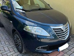 Blu Usata 2015 Lancia Ypsilon Due volumi | 6500 € (Buon prezzo)