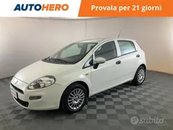 Bianco Usata 2017 Fiat Punto Street Due volumi | 8699 € (Buon prezzo)