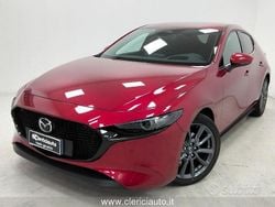 Rosso Usata 2024 Mazda 3 Exclusive-Line Tre volumi | 26.900 €