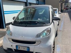 Usata 2008 Smart ForTwo Coupé Due volumi | 3900 € (Buon prezzo)