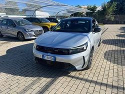 Bianco Usata 2024 Opel Corsa Due volumi | 13.490 € (Buon prezzo)