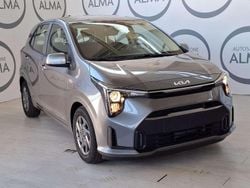 Argento Nuova 2025 Kia Picanto Urban Due volumi | 15.950 € (Buon prezzo)