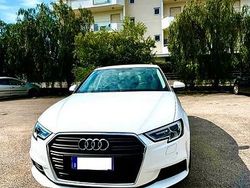 Bianco Usata 2019 Audi A3 Tre volumi | 16.490 € (Ottimo prezzo)