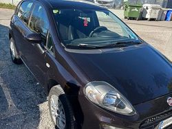 Nero Usata 2013 Fiat Punto Tre volumi | 4999 € (Buon prezzo)
