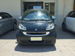 Nero Usata 2009 Smart ForTwo Coupé Pulse Due volumi | 4500 € (Buon prezzo)