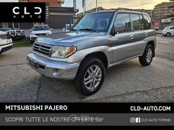 Grigio Usata 2004 Mitsubishi Pajero SUV | 4500 € (Buon prezzo)