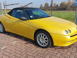 Giallo Usata 2000 Alfa Romeo Spider Cabrio | 13.999 € (Buon prezzo)