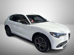 Generico Usata 2023 Alfa Romeo Stelvio Veloce SUV | 34.900 € (Buon prezzo)