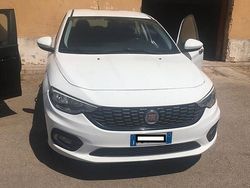 Bianco Usata 2016 Fiat Tipo Opening Edition Tre volumi | 7500 € (Ottimo prezzo)