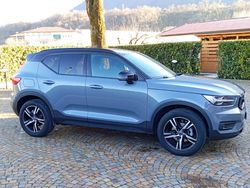 Grigio Usata 2021 Volvo XC40 R-Design SUV | 28.000 € (Buon prezzo)