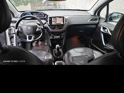 Usata 2017 Peugeot 2008 Allure SUV | 8000 € (Buon prezzo)