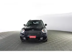 Nero(met.) Usata 2019 Mini Cooper Countryman Business SUV | 20.890 € (Buon prezzo)