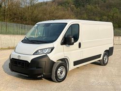 Bianco Nuova 2025 Fiat Ducato 33 Furgone | 25.800 €