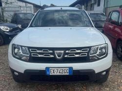Bianco Usata 2014 Dacia Duster Lauréate SUV | 4890 € (Ottimo prezzo)