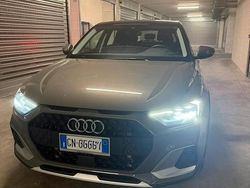 Grigio Usata 2023 Audi A1 Admired Tre volumi | 21.000 € (Ottimo prezzo)