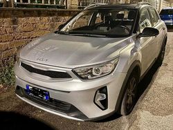 Grigio Usata 2022 Kia Stonic SUV | 12.000 € (Ottimo prezzo)