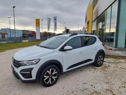 Bianco Usata 2021 Dacia Sandero Stepway Tre volumi | 13.900 € (Molto cara)