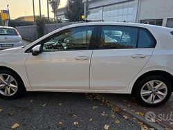 Bianco Usata 2021 VW Golf VIII Style Tre volumi | 18.500 € (Super prezzo)