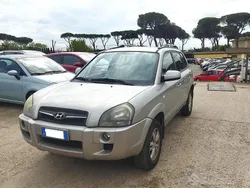 Grigio Usata 2010 Hyundai Tucson SUV | 4500 € (Molto cara)